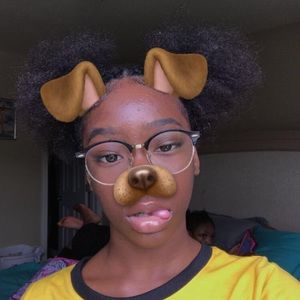 Meet your Posher, Adanna